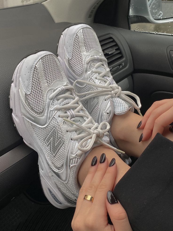 New Balance 530 White