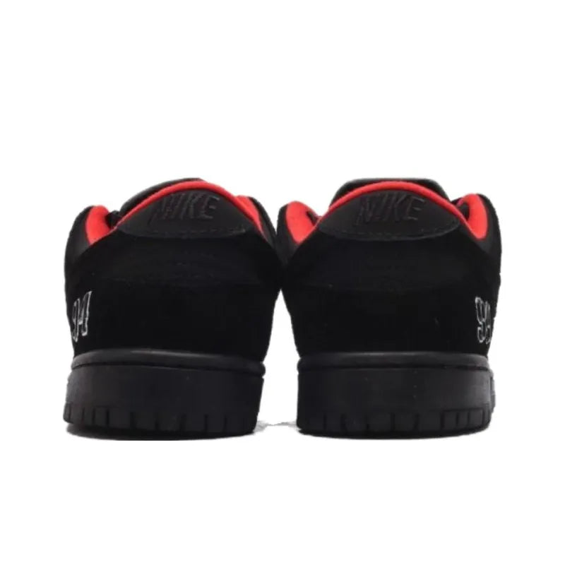 Nike Sb Dunk Low Supreme 94 Black
