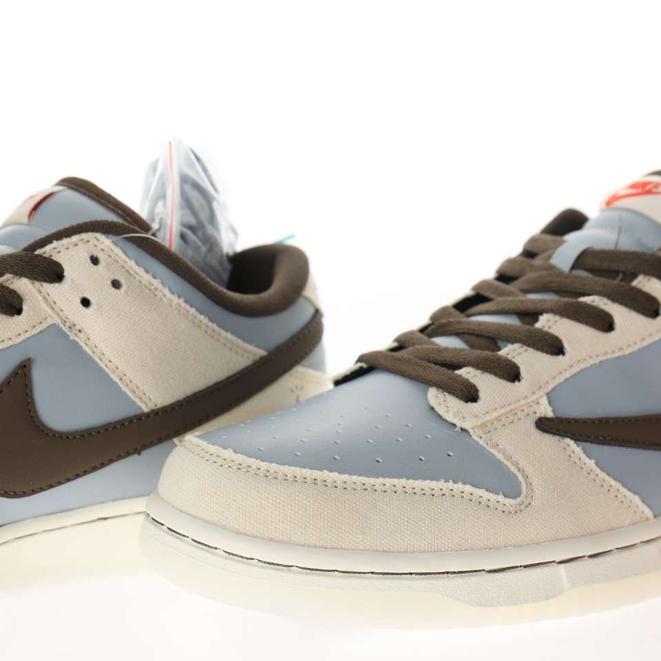 Playstation 5 x Travis Scott x Nike SB