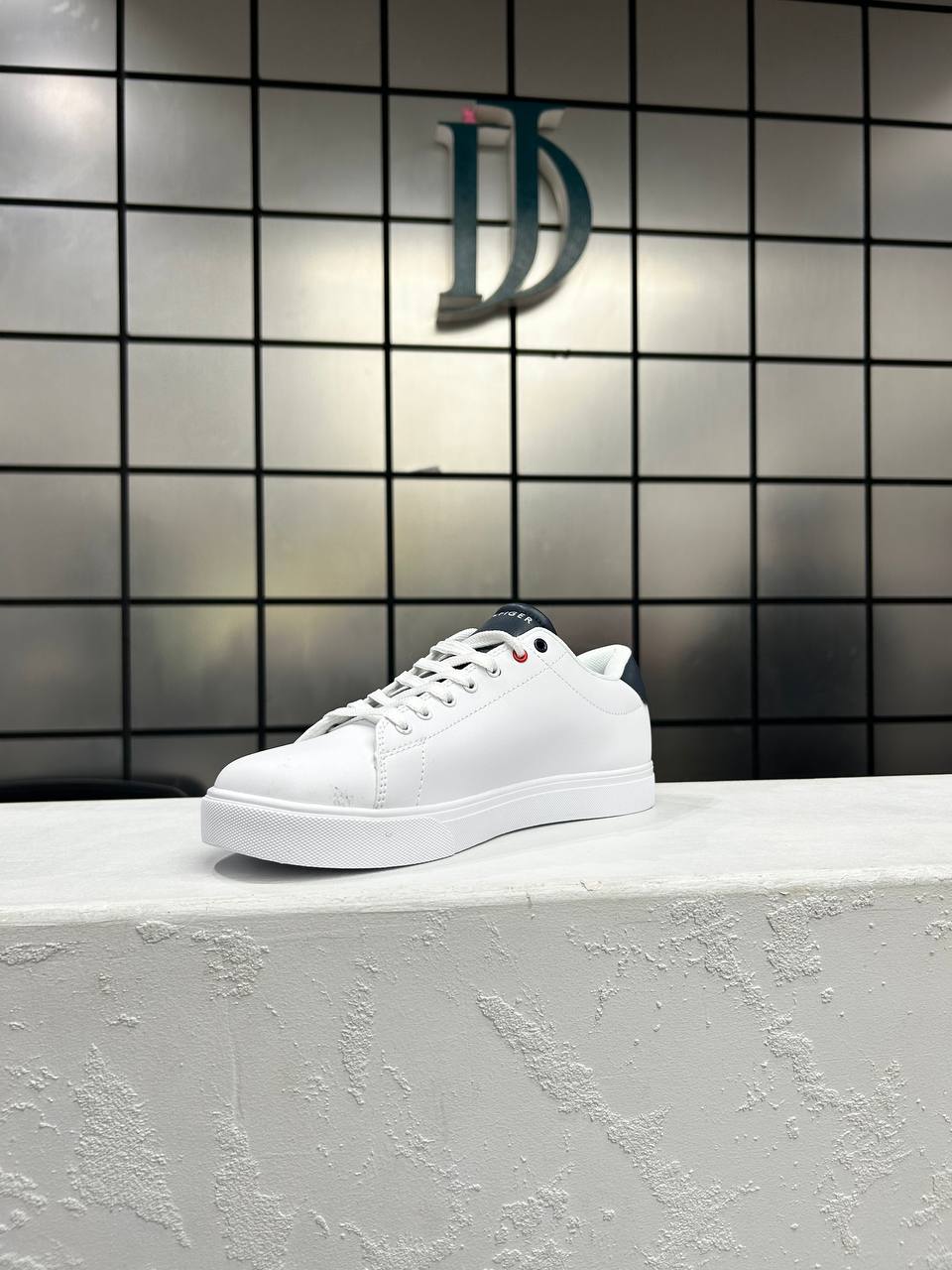 Tommy Hilfiger Leather White