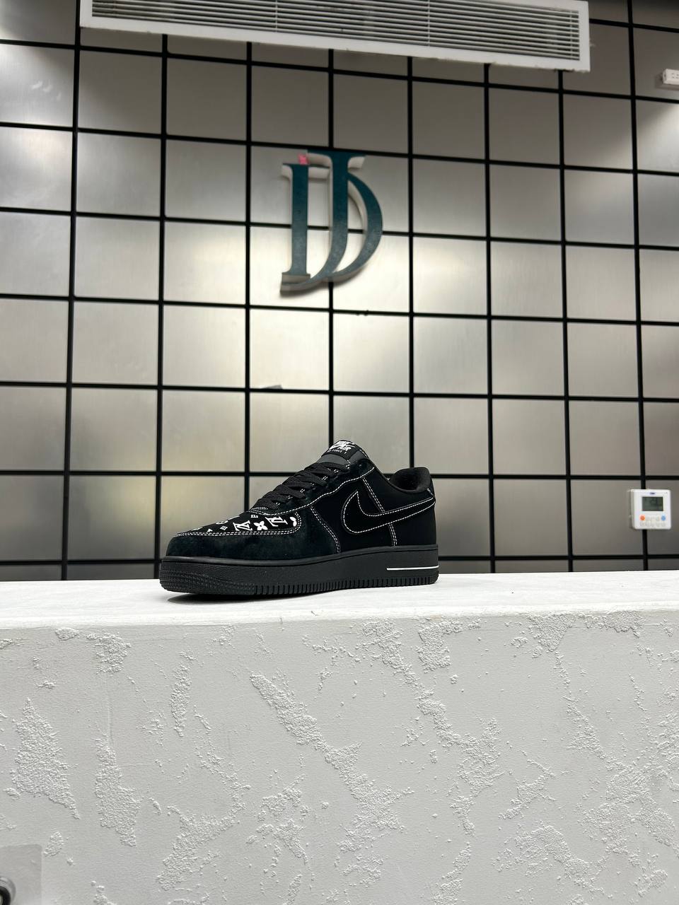 Nike Air Force X Lv Black White