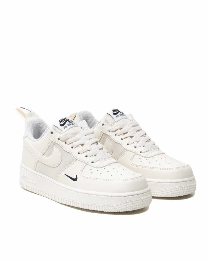 Nike Air Force 1 Sail