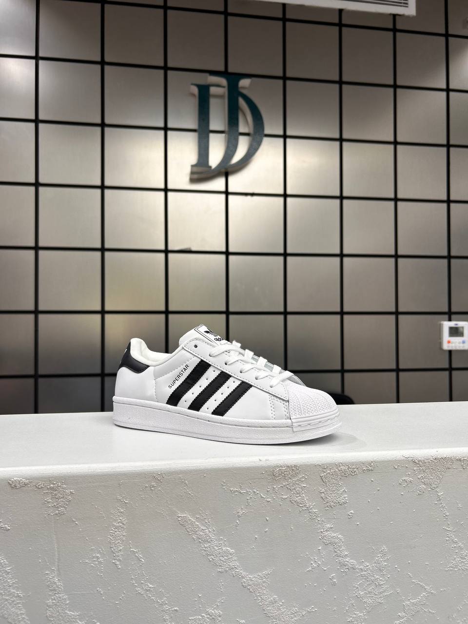 Adidas Superstar Standard