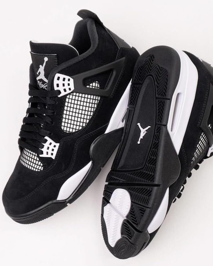 Air Jordan 4 Black Thunder White