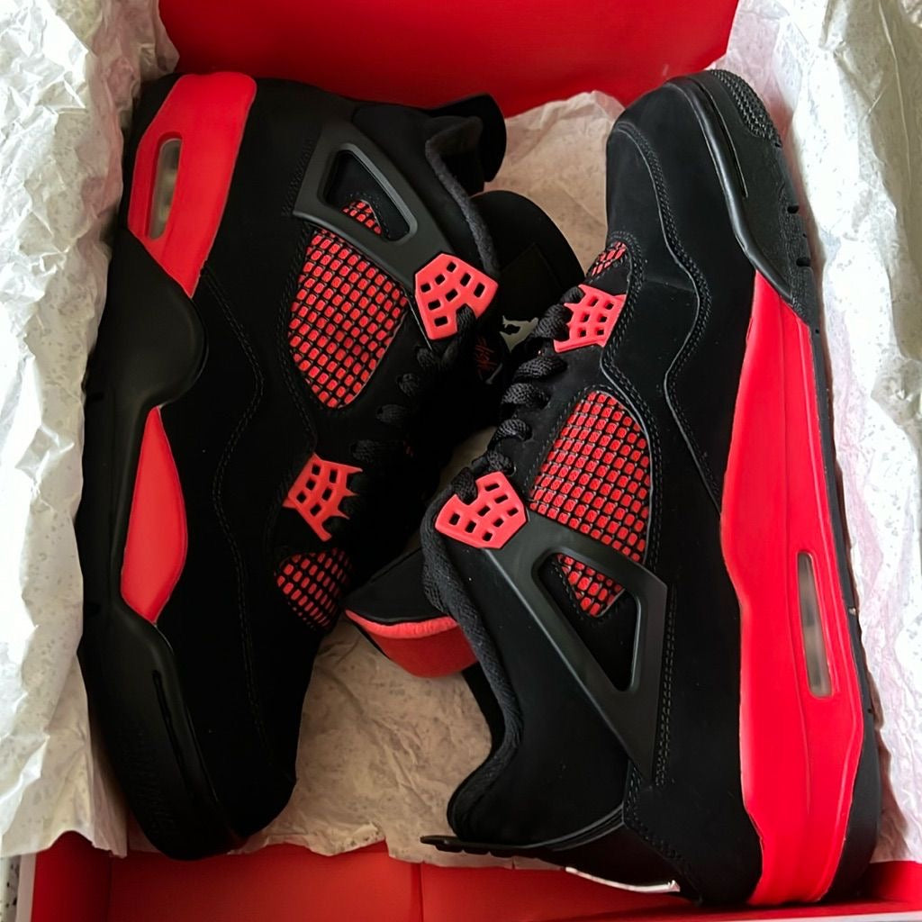 Air Jordan 4 Red Thunder