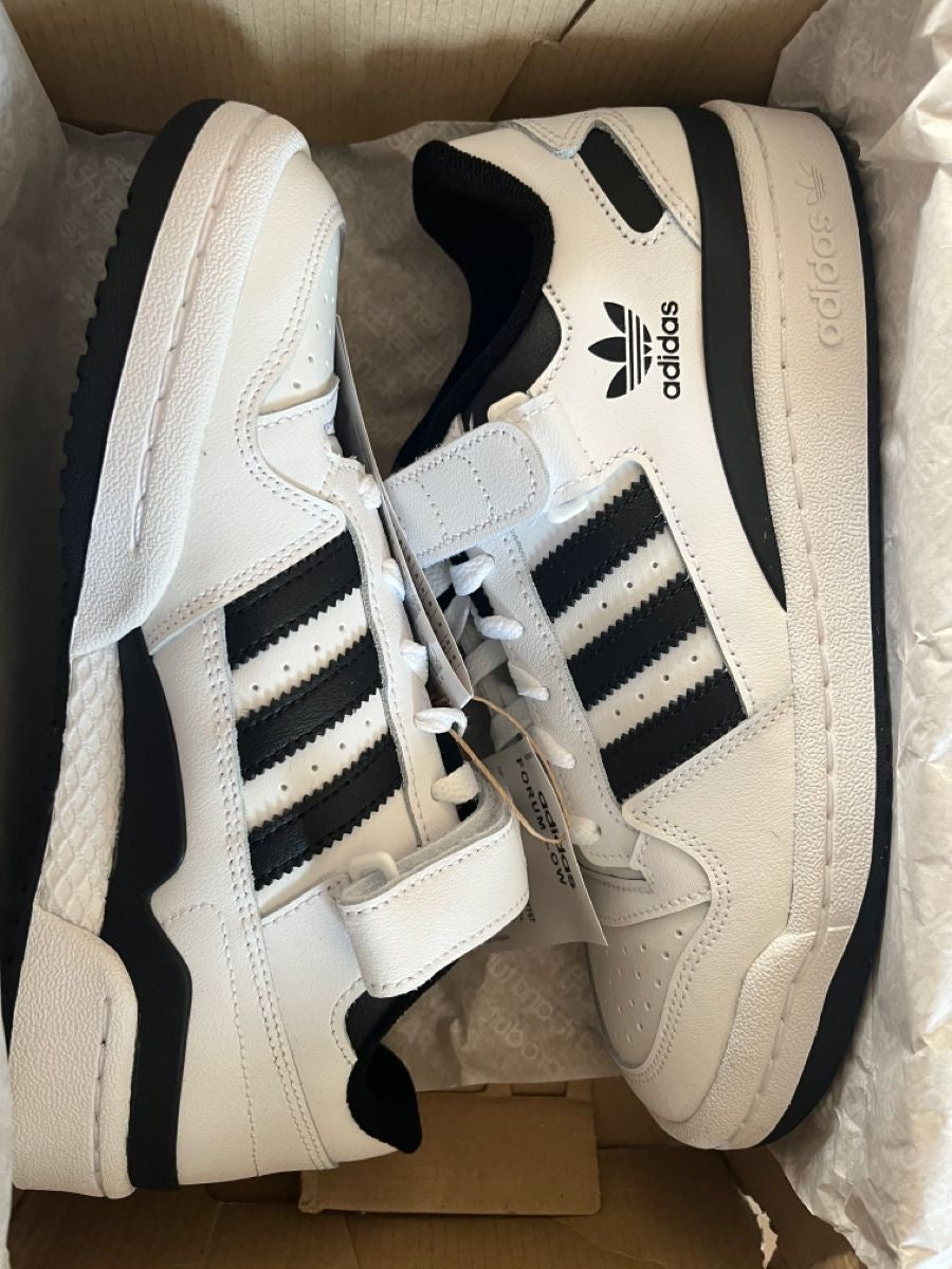 Adidas Forum Black White