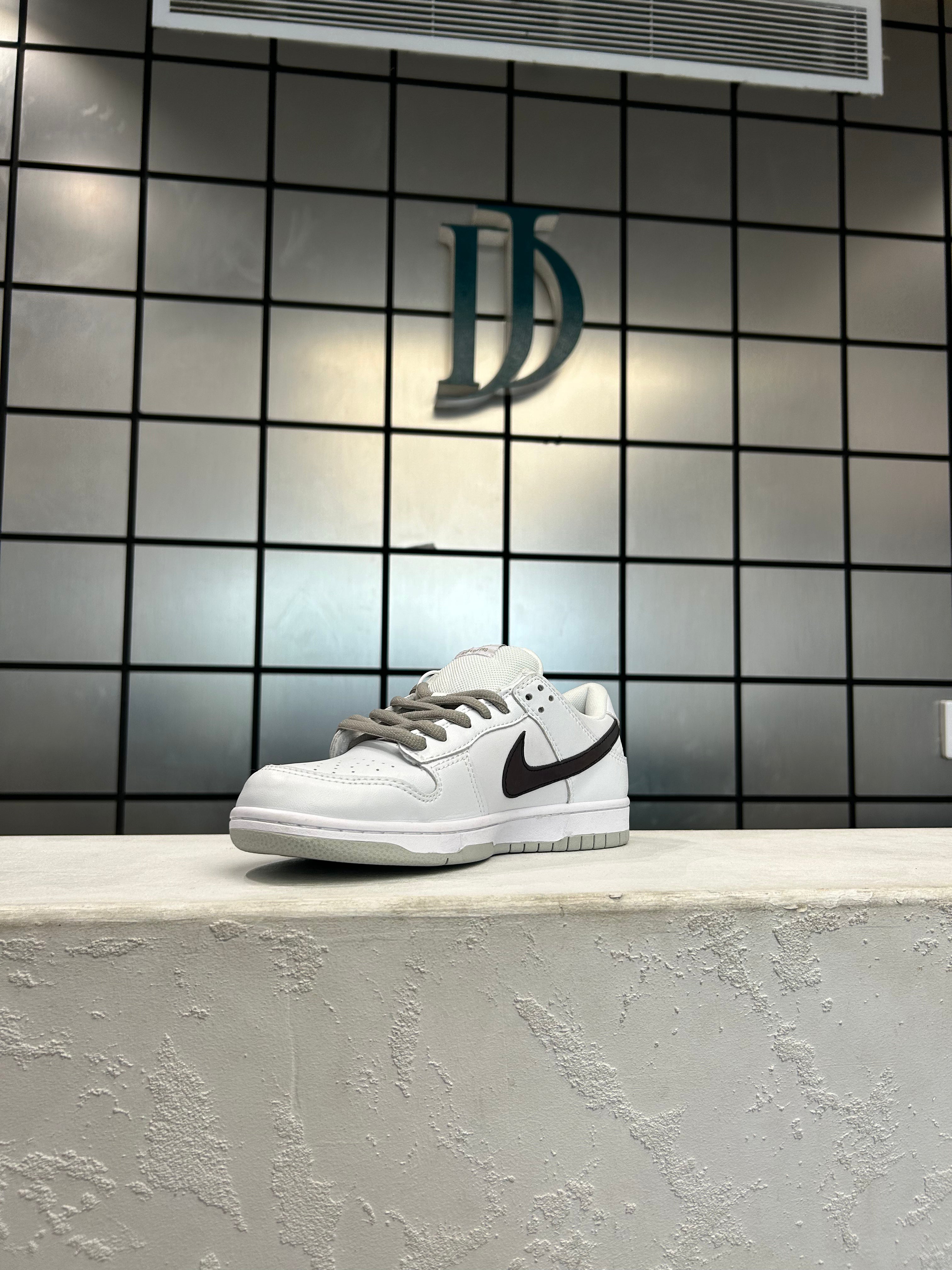 Nike SB 94 White/Grey