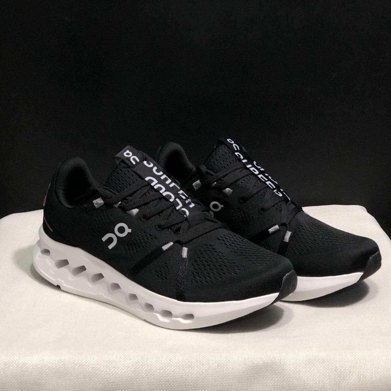 On Running Cloudtilt Loewe All Black- Men