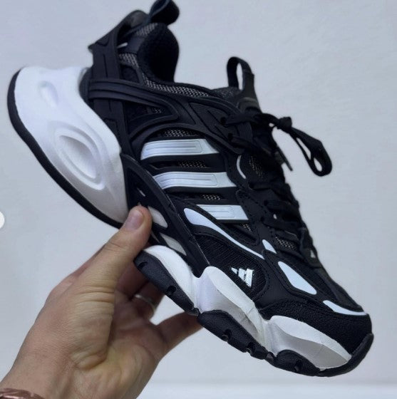 Adidas XLG Runner Deluxe