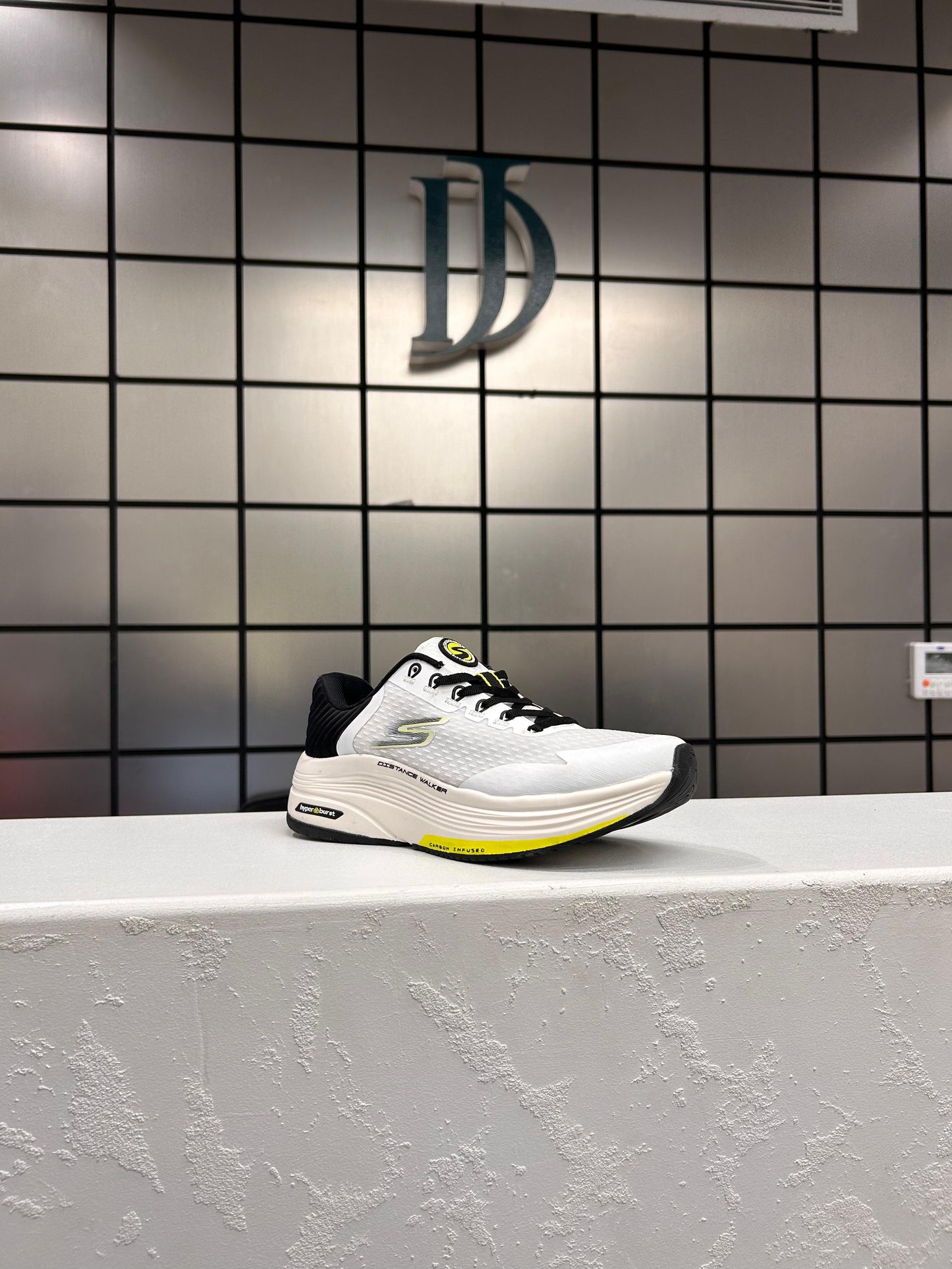 Skechers Walker White/Black