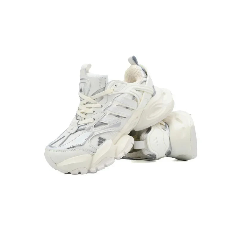 Adidas XLG Runner all White