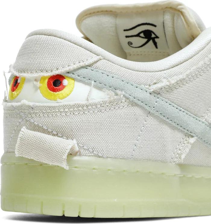Nike SB Dunk Low X Mummy