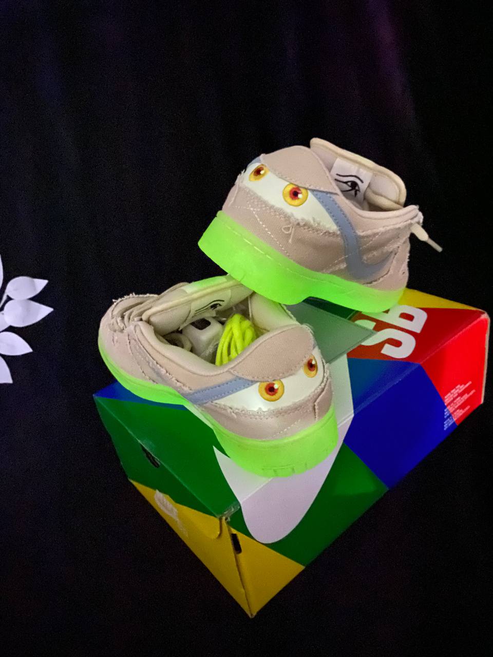 Nike SB Dunk Low X Mummy