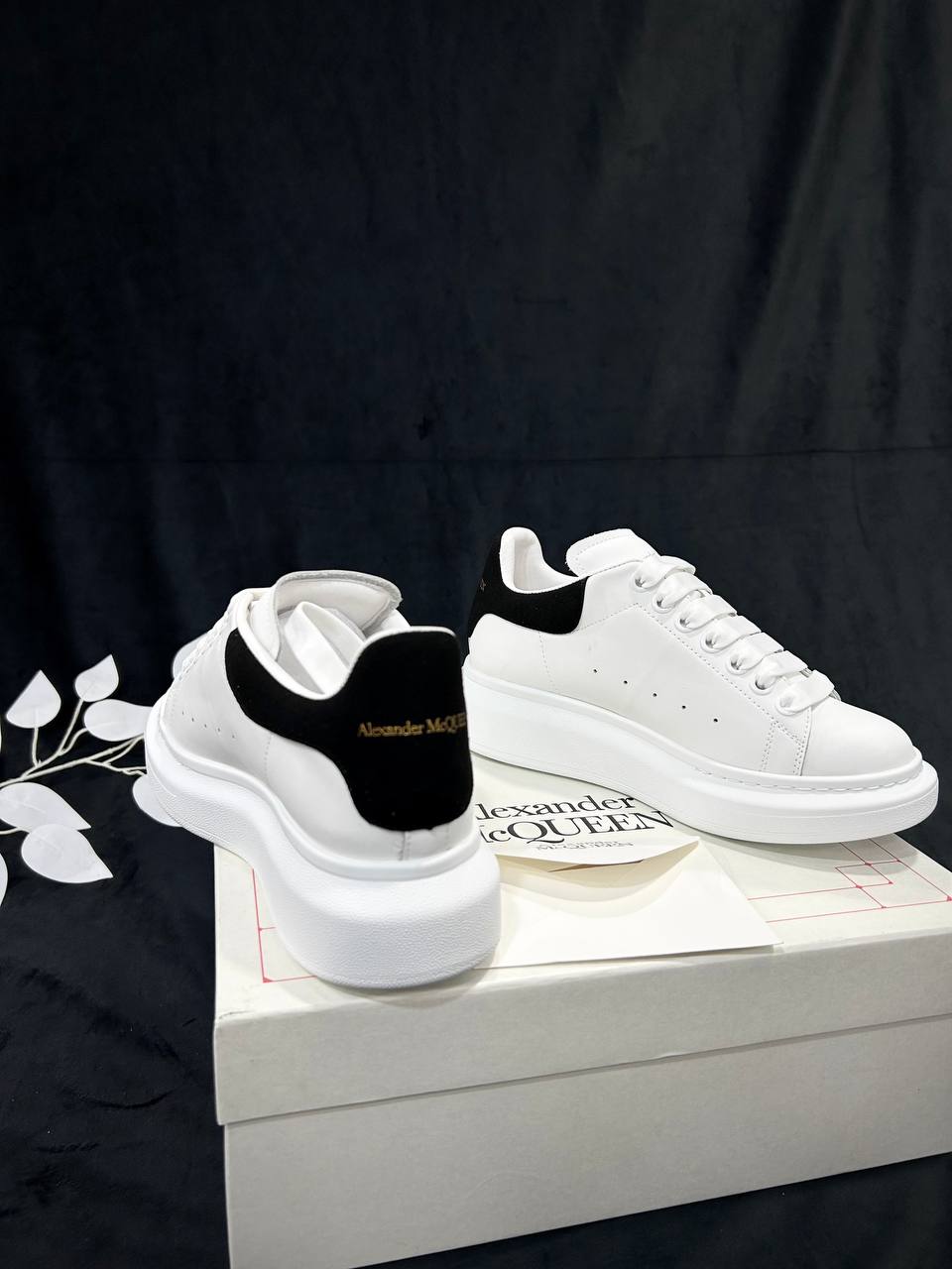 Alexander Mcqueen Classic