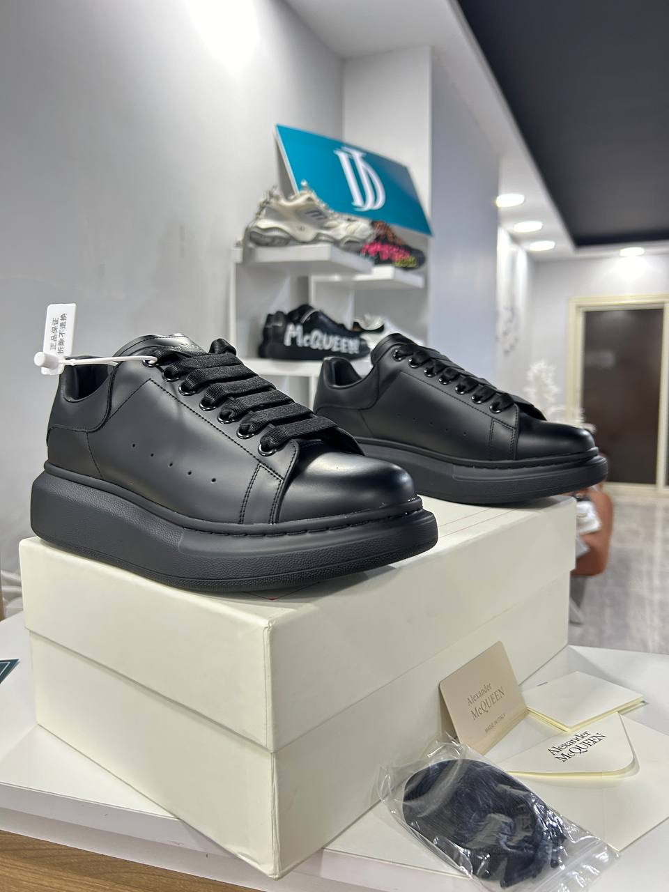 Alexander Mcqueen Black