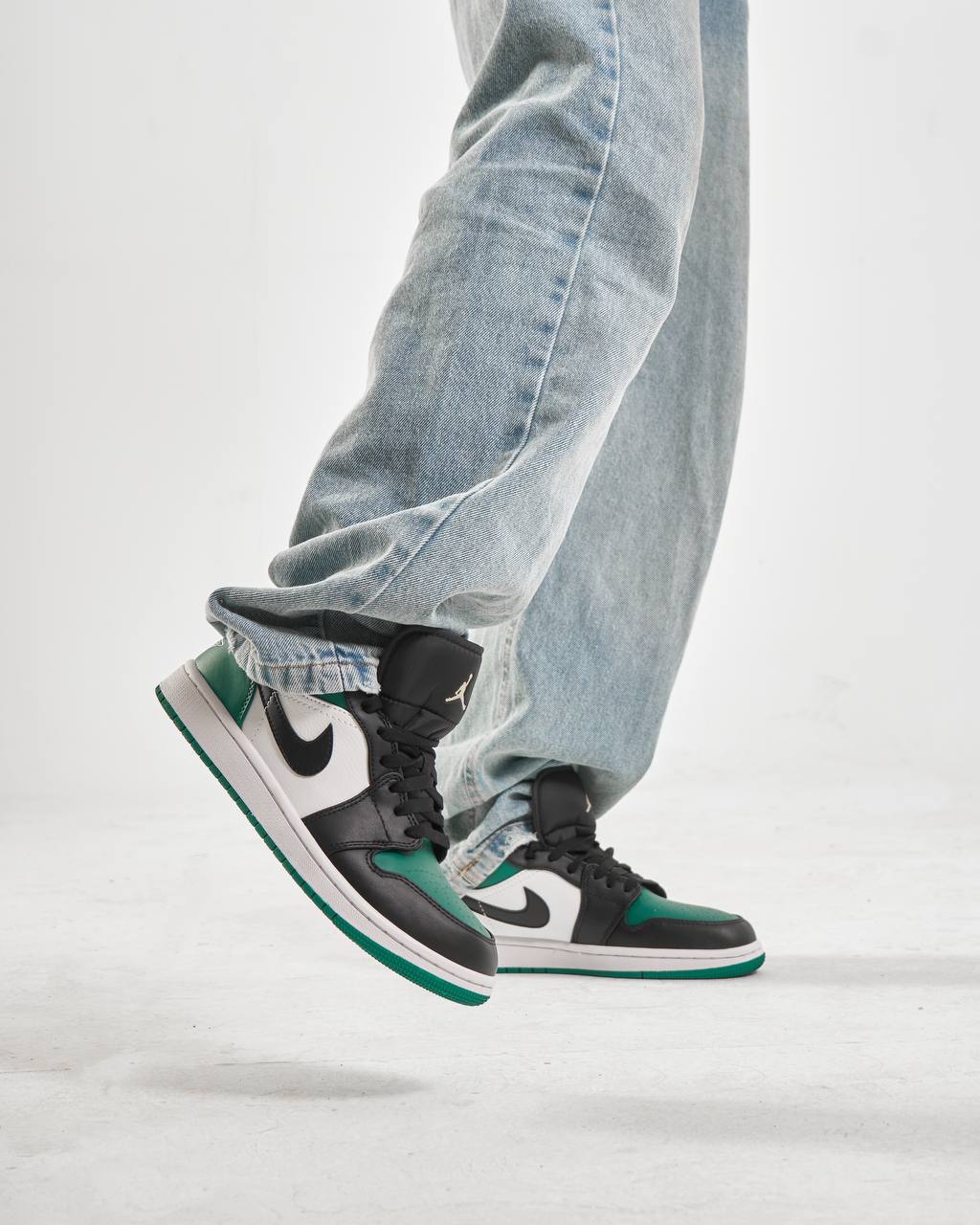 Air Jordan 1 Green