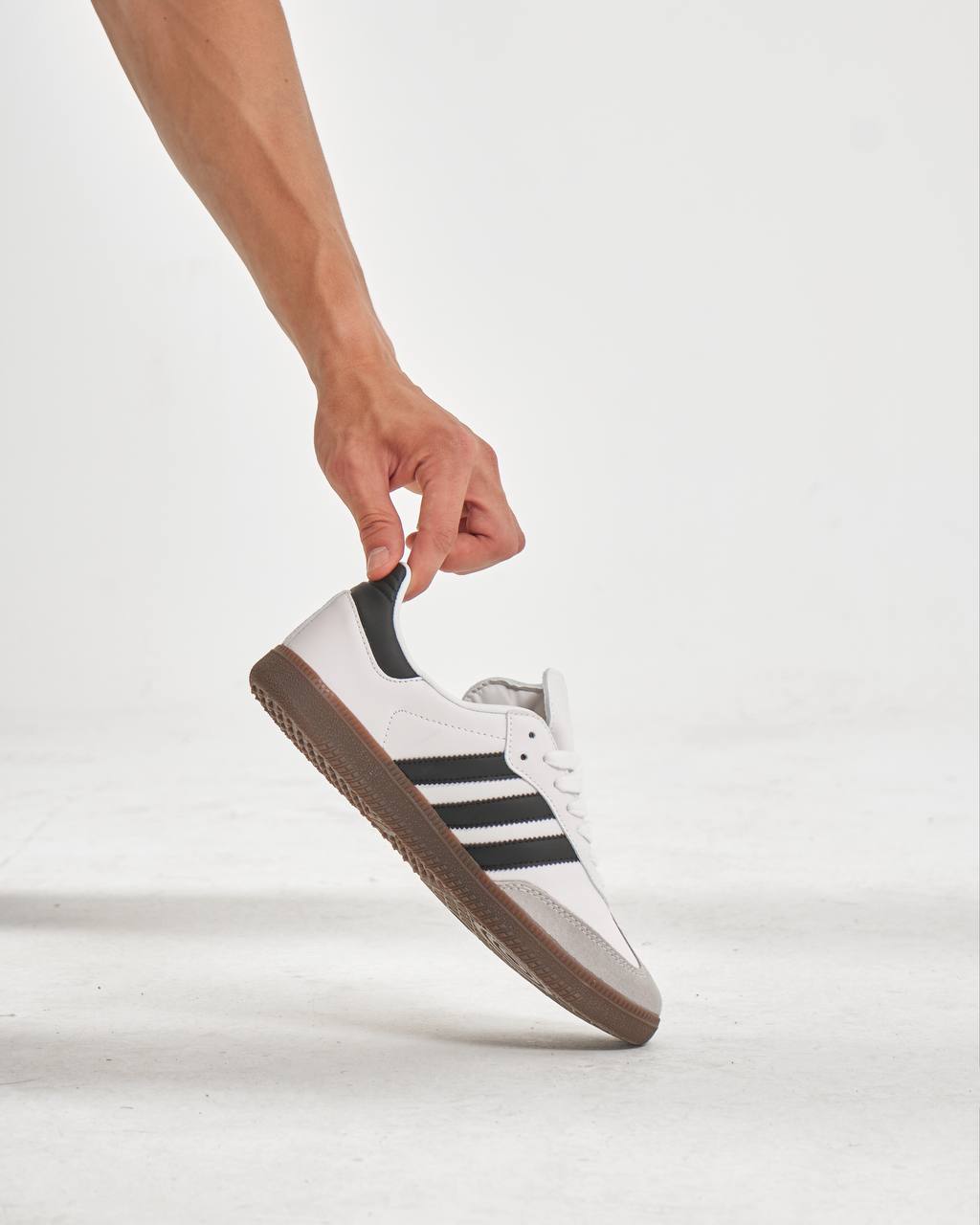 Adidas Samba Sneakers