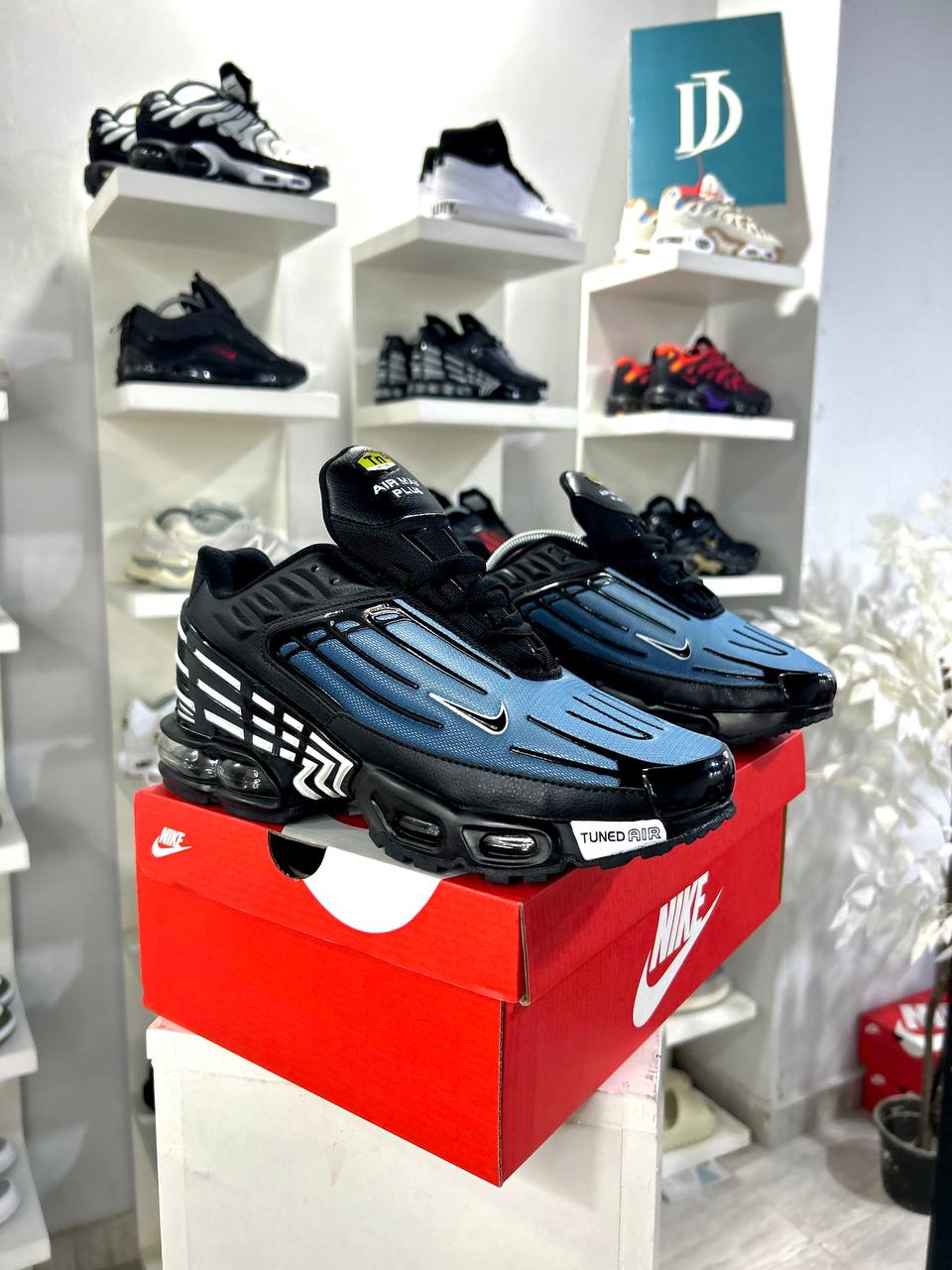 Blue Nike TN Air Max Plus 3 Obsidian