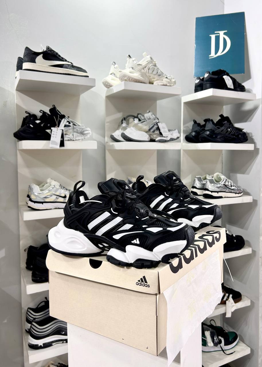 Adidas XLG Runner Deluxe
