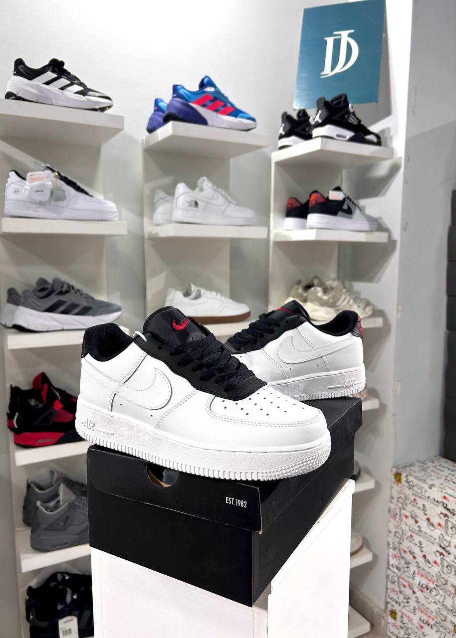 Nike Air Force Black White Red