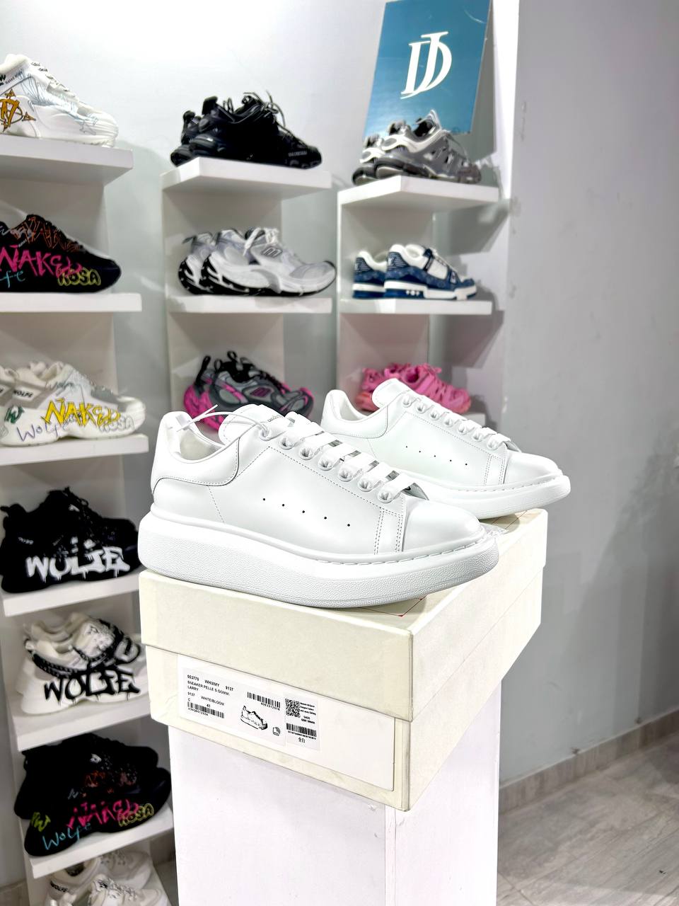 Alexander McQueen Shoes All White