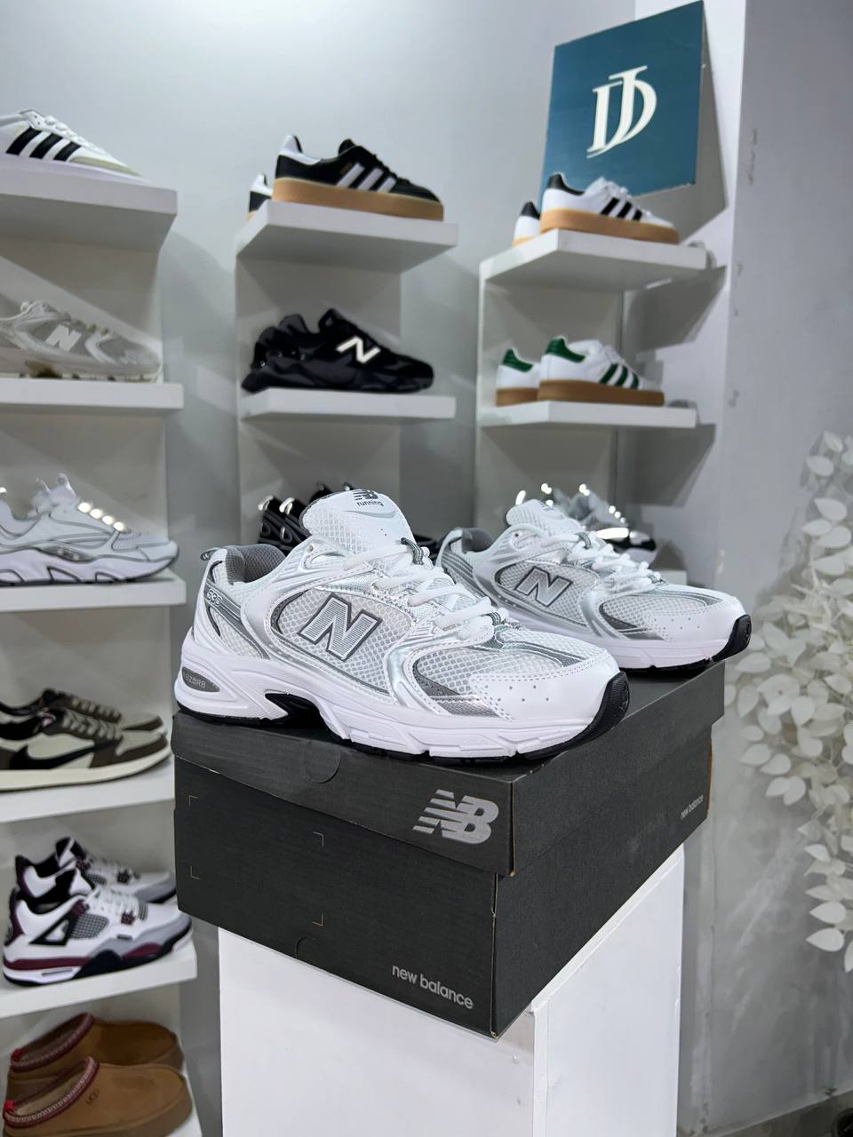 New Balance 530 White Silver