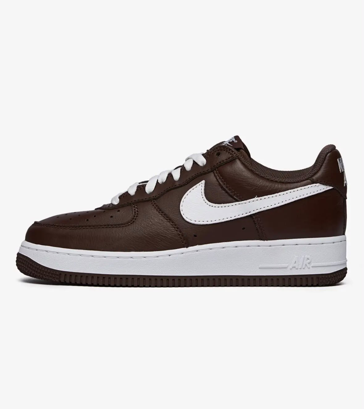 Air Force 1 Low Retro QS "Chocolate" - Brown