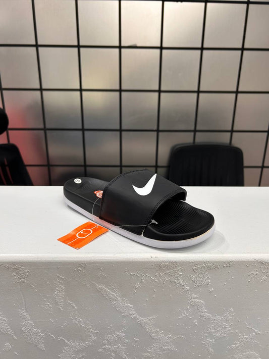 Nike D7 Slippers