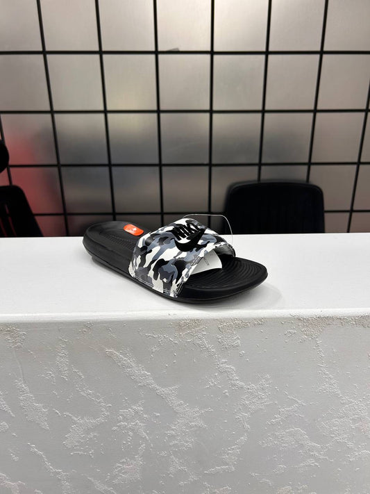 Nike Printed Grey Slides