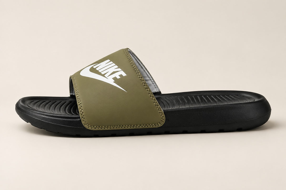 Nike slippers victori one slide cargo
