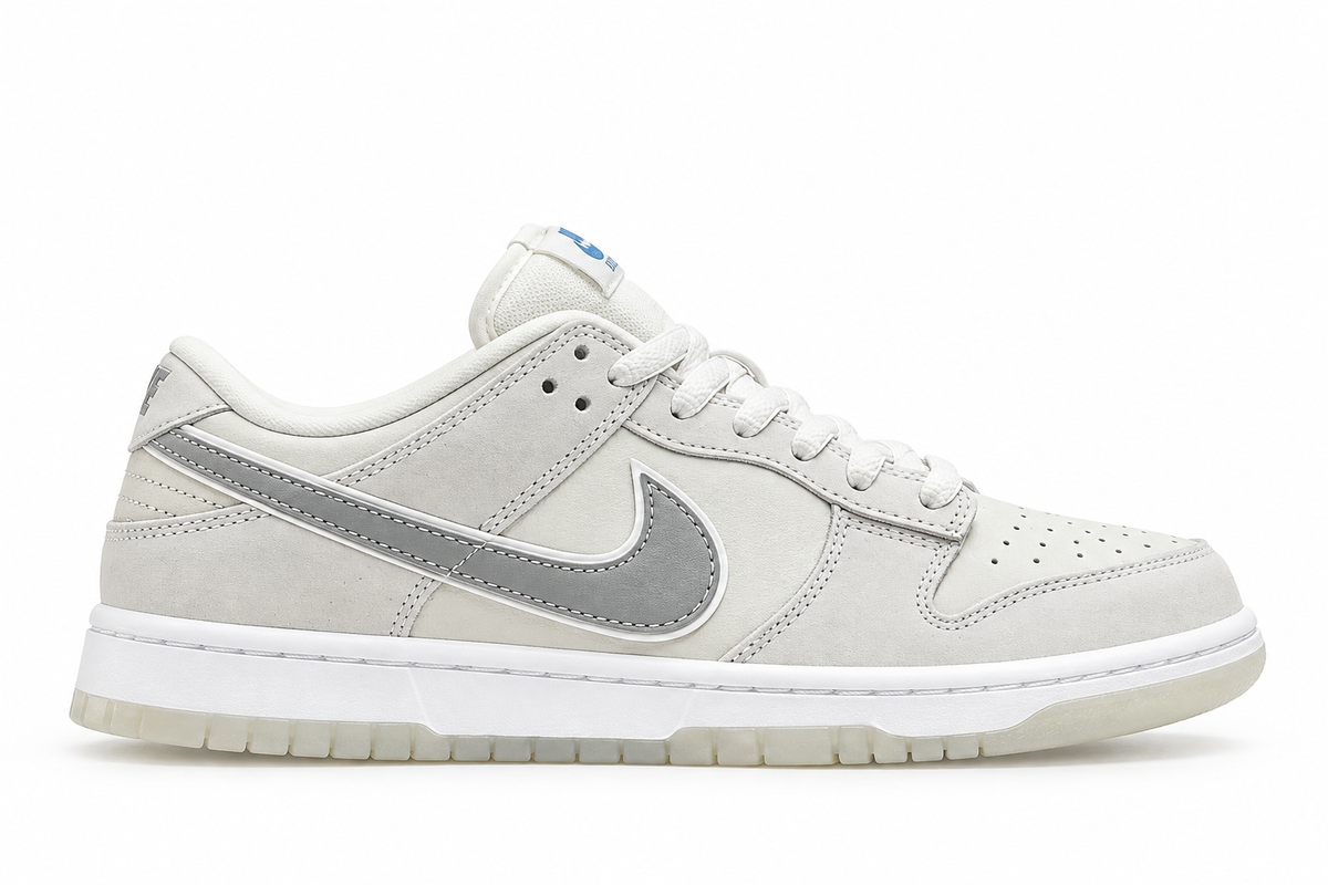 Nike SB Dunk Low white lobster