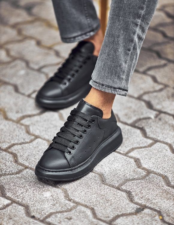 Alexander Mcqueen Black