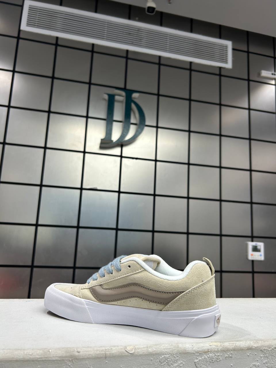 Vans - Knu Skool