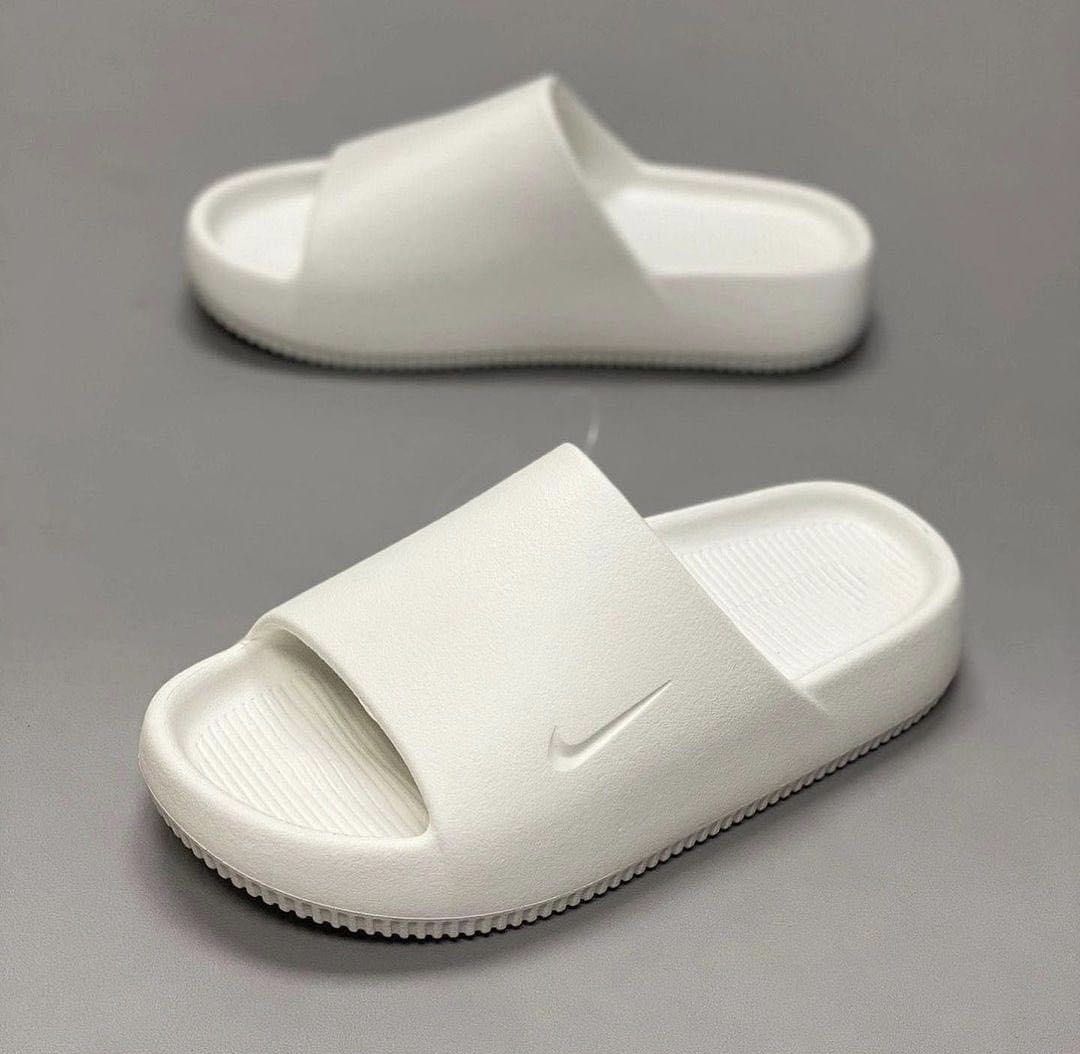 Nike Calm Slides White