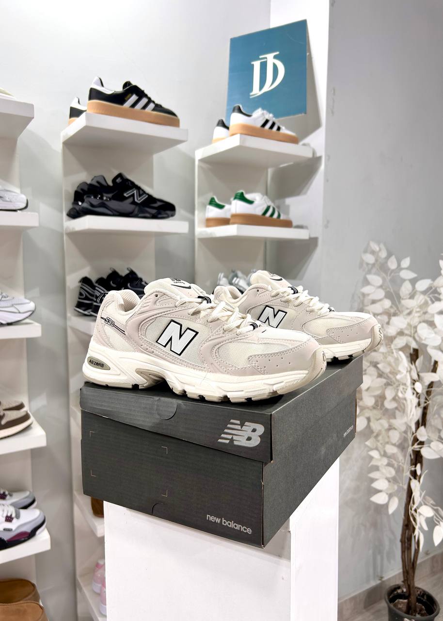 New Balance 530 Beige