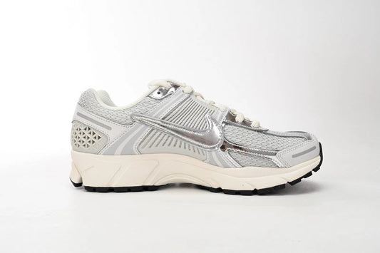 Women's Nike Air Zoom Vomero 5