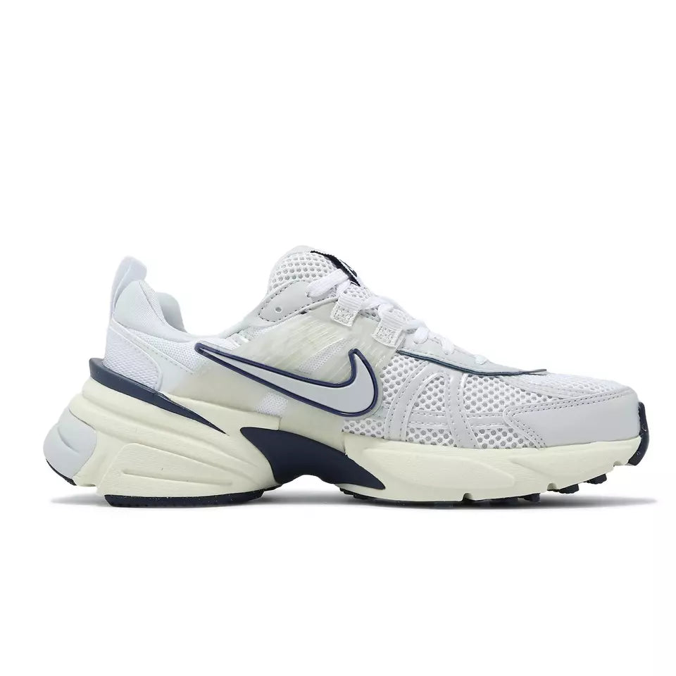 Nike V2K Light grey/ Navy